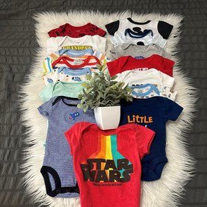 15 Newborn boy short sleeve onesies. [1A]